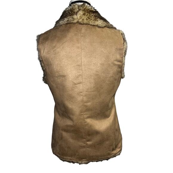Crosby Tan Faux Suede and Fur Sleeveless Warm Winter Layering Vest Size Large - Picture 6 of 14